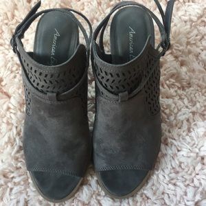 New American Eagle booties, open toe heel